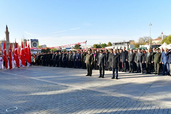 Türkiye Cumhuriyeti’nin kurucusu Gazi Mustafa Kemal Atatürk, aramızdan ayrılışının 87’nci