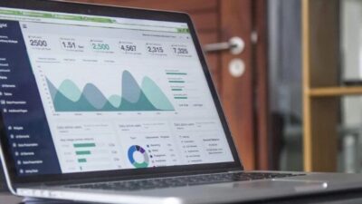 Gedik Yatırım'ın değerlendirmesinde, güne hafif alıcılı bir açılışla başlayan aralık