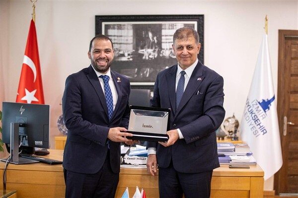 Guatemala’nın Ankara Büyükelçisi Eduardo Enrique Hernandez Recinos ve beraberindeki heyet,