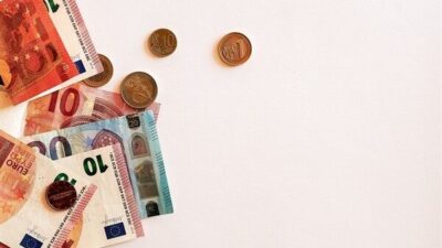 İnfo Yatırım'ın değerlendirmesinde, 1,1545 direncini aşan EURUSD paritesinde gerileyen risk