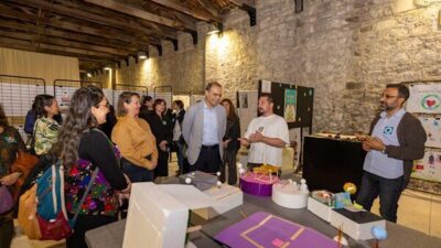 Etkinlikler kapsamında sergiler, paneller, atölyeler ve açık sınıflar aracılığıyla tasarımın