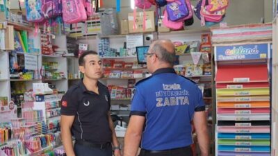 İzmir Büyükşehir Belediyesi Zabıta Dairesi Başkanlığı ekipleri, öğrencilerin sağlığı ve