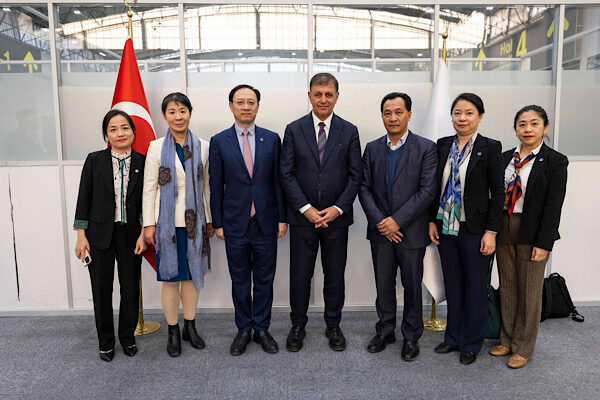 UNESCO Öğrenen Şehirler Küresel Ağı koordinasyonundan sorumlu UNESCO Yaşam Boyu