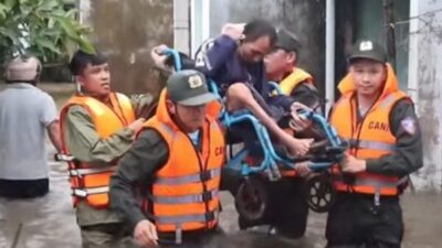 Yılın en ölümcül fırtınalarından biri olan Kalmaegi Tayfunu, Perşembe günü