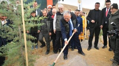 Bu yıl Yeşil Vatan Seferberliği kapsamında, “Şahidimiz Toprak, İmzamız Fidan,