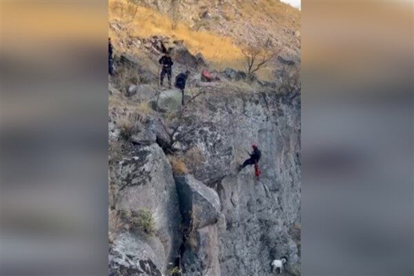 Kayseri Büyükşehir Belediyesi İtfaiye Daire Başkanlığı ekipleri, Talas ilçesi viyadük