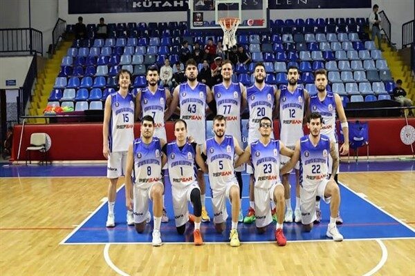 Karşılaşma, Kütahya Belediyespor Erkek Basketbol Takımı'nın galbiyetiyle 72-70 skorla sonuçlandı.  Kütahya