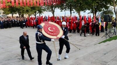 Türkiye Cumhuriyeti'nin kurucusu Gazi Mustafa Kemal Atatürk, ebediyete irtihalinin 87.