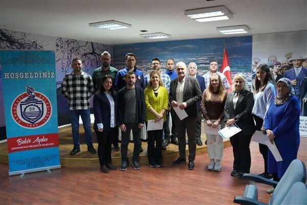 Orhangazi Belediye toplantı salonunda gerçekleştirilen eğitimde, Sağlıklı Hayat Merkezi Sorumlu