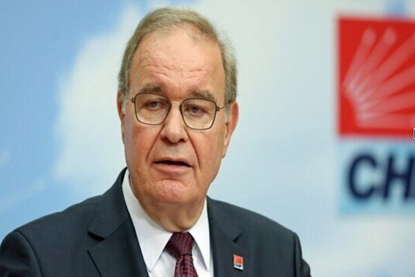 Öztrak Tokyo’da NATO-PA ve AB-Japonya toplantılarına katıldı TBMM’de NATO Parlamenter Asamblesi (NATO-PA) Komitesi Başkanı Faik Öztrak, Tokyo’da