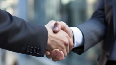 Pakistan Dışişleri Bakanlığı, Pakistan Başbakan Yardımcısı ve Dışişleri Bakanı Senatör