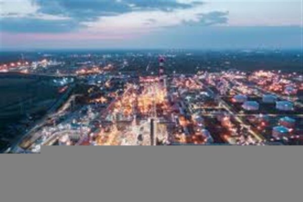 Rusya'nın Gazprom Neft ve sahibi Gazprom, 2009'dan beri NIS'in yaklaşık