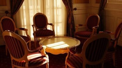 13 Kasım 2025’te Rusya Büyükelçisi Tomikhin, Tayland Ticaret Bakanı Suthumpun