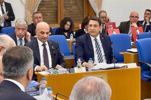 Şahin: Türkiye’nin en ağır güvenlik krizine dönüştü Bakanlığın sık sık sosyal medya üzerinden operasyon görüntüleri paylaştığını hatırlatan