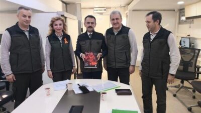 Sakarya Orman Bölge Müdürü Metin Topçu ve beraberindeki Basın ve