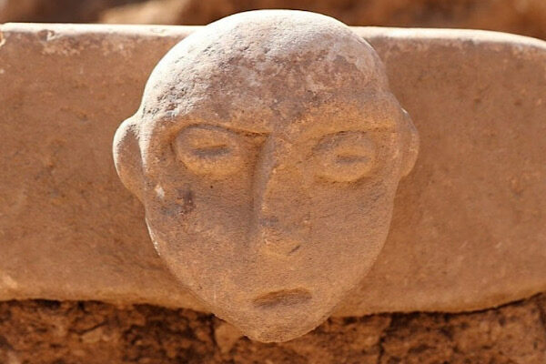 Şanlıurfa’da yürütülen arkeolojik kazılar sırasında MÖ 8.400 yılına tarihlenen, insan