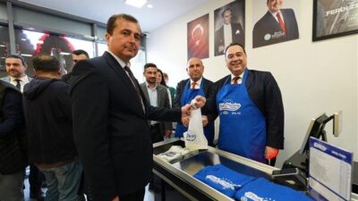 Sarıgöl ilçesine kazandırılan Kent Lokantası ve Halk Mandıranın açılışı törenle