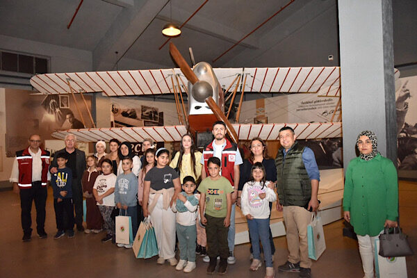 Etkinlik kapsamında 20 aile, Burhanettin Onat Çocuk Kütüphanesi, Araba Müzesi,