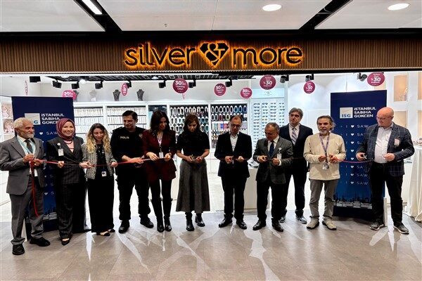 Silver&More’un ilk mağazası, İstanbul Sabiha Gökçen Havalimanı’nda açıldı Kuyum sektörünün