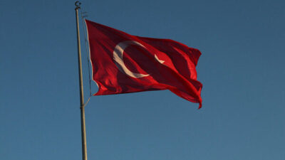 Ankara Belediye Başkanı Mansur Yavaş mesajında “Hırvatistan’da irtibatı kesilen Orman