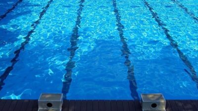 Suudi Arabistan’ın başkenti Riyad’da düzenlenen İslami Dayanışma Oyunları yüzme kadınlar 200