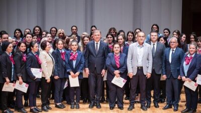 İzmir Büyükşehir Belediyesi, toplumsal cinsiyet eşitliğini desteklemek ve toplu ulaşım