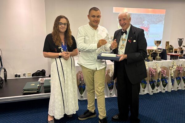 İzmir Büyükşehir Belediyespor sporcusu Tuna Tunca, Ocean’s 7 serisinde Manş