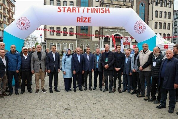 Rize’nin Çayeli ilçesindeki Senoz Vadisi, bu yıl ilk kez bu