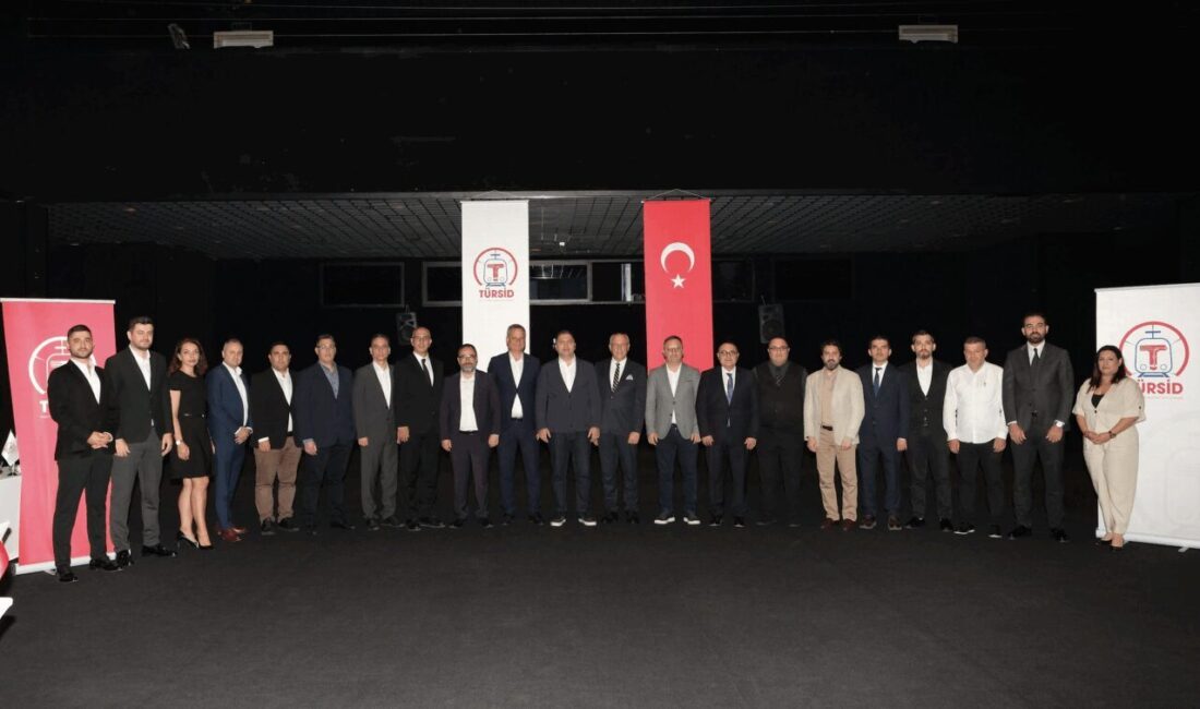 Antalya Büyükşehir Belediyesi iştiraki Antalya Ulaşım A.Ş., üyesi olduğu TÜRSİD'in