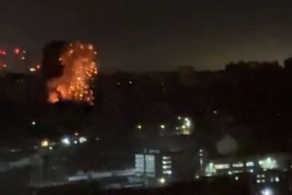 Ukrayna genelinde hava saldırısı alarmı yayınlandı Ukrayna Dijital Dönüşüm Bakanlığı'nın çevrimiçi haritasından alınan verilere göre, Cumartesi