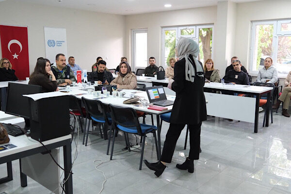 Yıldırım Belediyesi, rutin belediyecilik hizmetlerinin yanı sıra toplumsal konularda da