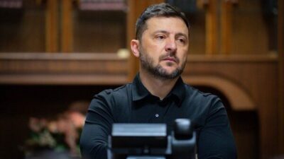 Ukrayna Devlet Başkanı Zelenski, Hava İndirme Kuvvetlerinin Günü’nü kutladıklarını belirterek,