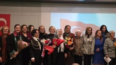 29 Ekim Kadınları Derneği Bursa Kurucu Şube Başkanı Yurdanal, Türk