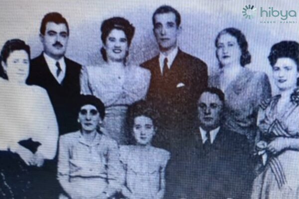 Aile üyesi ve Avustralya'daki önde gelen Müslüman tarihçilerden olan Dr.