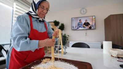 Bağcılar Belediyesi’nin hizmete sunduğu Vefahane Yaşam Merkezi, ilçedeki yaşlıların isteği