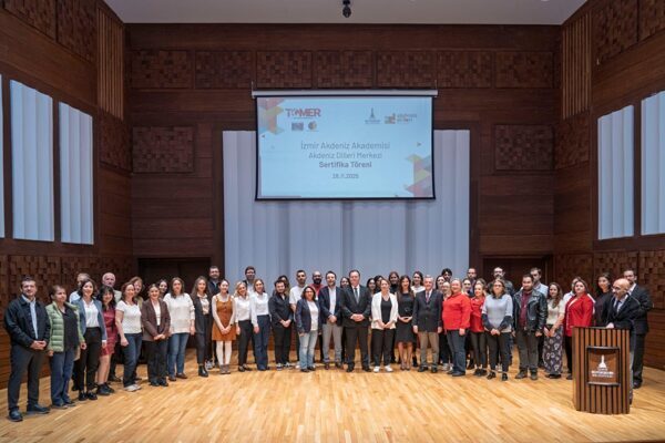 Ahmed Adnan Saygun Sanat Merkezi’nde düzenlenen törende konuşan Ankara Üniversitesi