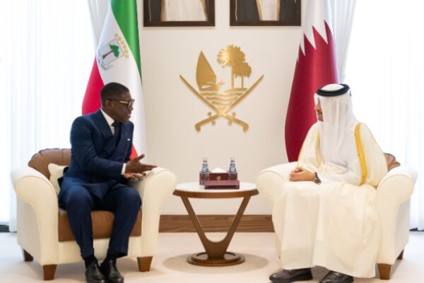 Al Sani, Ekvator Ginesi Başkan Yardımcısı Mangue ile görüştü Katar Emiri Şeyh Tamim bin Hamad Al Thani, Ekvator Ginesi