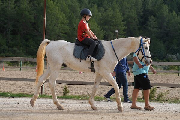 Alanya Belediyesi tarafından engelli bireylerin fiziksel ve psikososyal gelişimlerine katkı