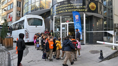 Ankara Büyükşehir Belediyesi (ABB), çocukların kitaplarla daha erken yaşta buluşmasını