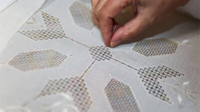 Dışişleri Bakanlığı, Antep İşi nakışının, BM Eğitim, Bilim ve Kültür