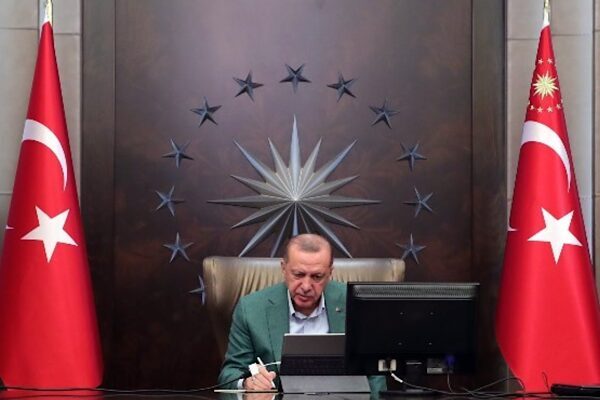 Cumhurbaşkanı Recep Tayyip Erdoğan’ın imzasıyla yayımlanan Resmi Gazete kararıyla, çeşitli