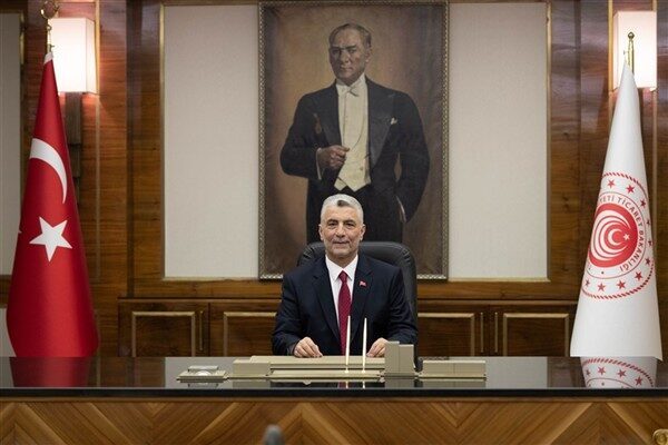 Bakan Bolat: 2026 yılı bütçemizin hayırlı olmasını diliyorum Ticaret Bakanı Bolat, bakanlığın 2026 Yılı Merkezi Yönetim Bütçe Teklifini