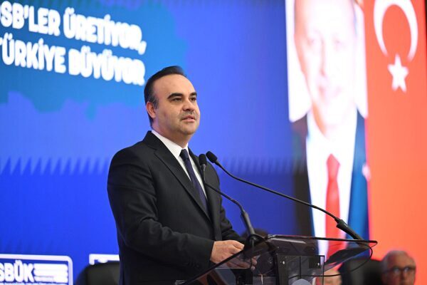 Sanayi ve Teknoloji Bakanı Mehmet Fatih Kacır, Cumhurbaşkanı Recep Tayyip Erdoğan’ın