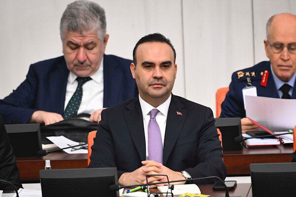 Bakan Kacır, TBMM’ye Togg T10F ile geldi Sanayi ve Teknoloji Bakanlığı’nın açıklamasına göre Sanayi ve Teknoloji Bakanı