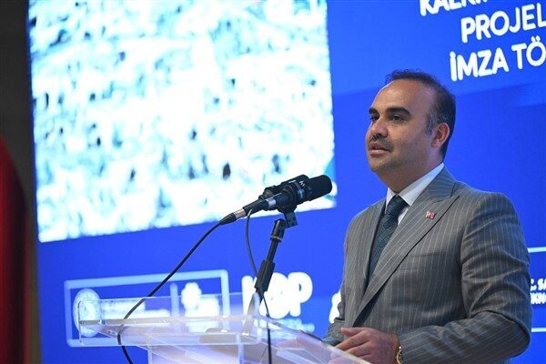 Bakan Kacır: Türkiye’yi bir inovasyon ülkesi haline getirdik Sanayi ve Teknoloji Bakanı Mehmet Fatih Kacır, Türkiye’nin bilim ve