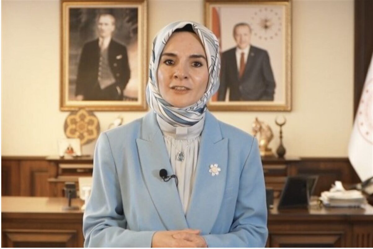 Bakan Göktaş, Aile ve Sosyal Hizmetler Bakanlığı'nda AK Parti Ankara