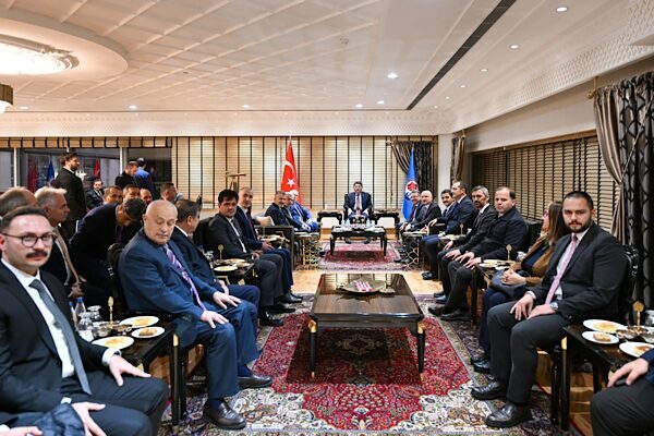 Adalet Bakanı Tunç, Trabzon’da katıldığı açılış ve temel atma törenlerinin