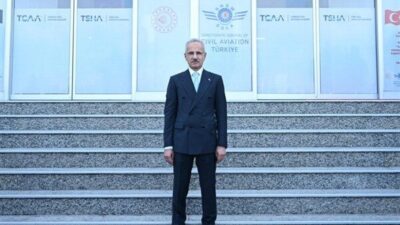 Ulaştırma ve Altyapı Bakanı Uraloğlu, sosyal medya hesabından yayımladığı mesajda
