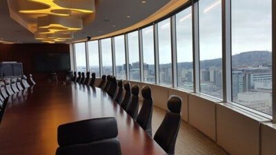 Türkiye Cumhuriyeti Dışişleri Bakan Yardımcısı Büyükelçi Musa Kulaklıkaya, nezaket ziyareti