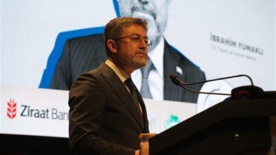 Tarım ve Orman Bakanı Yumaklı, yüzer GES’lerde yeni dönem başladığını